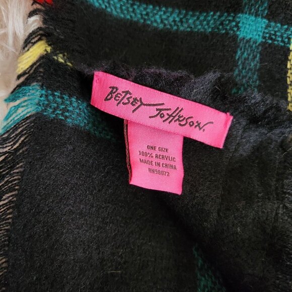 Betsey Johnson Womens Scarf‎ Wrap One Size Multicolor Check Fringe Travel Shawl - Picture 7 of 12